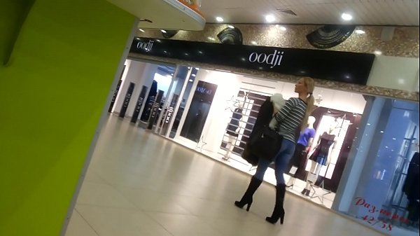 Çîçek sar li supermarketê.