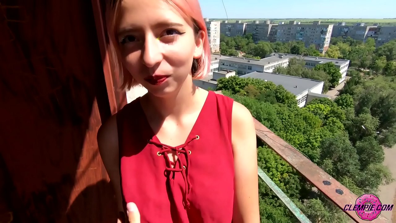 Xwendevan Sensual Xerîbekî li Derwêş Dimije - Cum Li Ser Face Wî